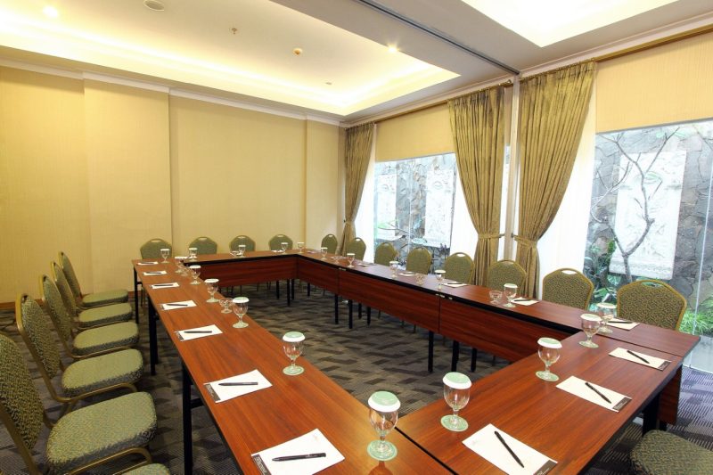 hotel horizon azizah solo - small